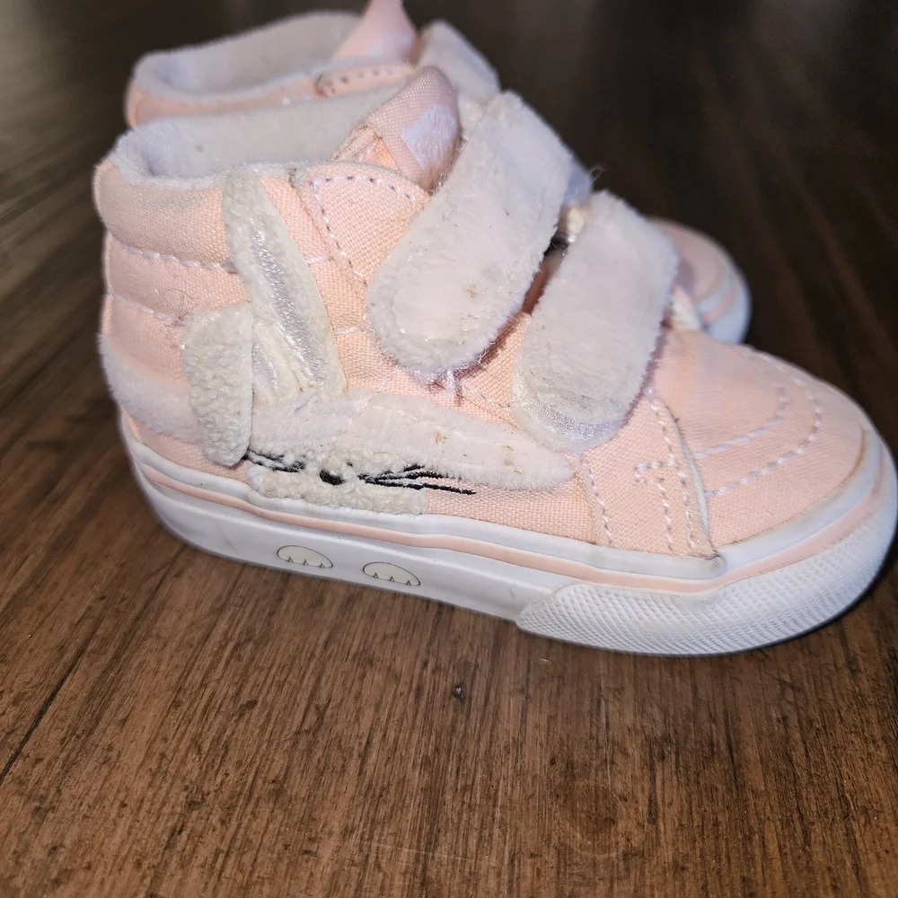 Vans Kids Peach Sneakers with Velcro Straps